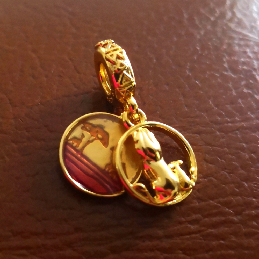 New 💕 Charm